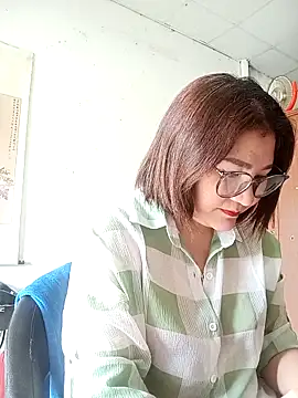 Rose DiDi online show from April 28, 2026, 3:33 am