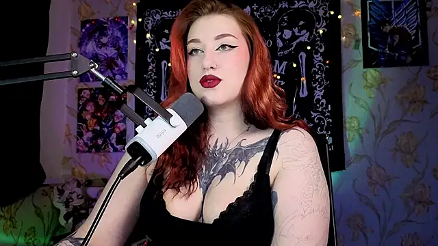 Kimpossible1 online show from October 28, 2025, 4:57 am