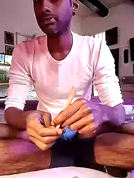 Snapshot of KeptupInosine chatting on November 28, 2025, 12:49 pm KeptupInosine online show from November 28, 2025, 12:49 pm