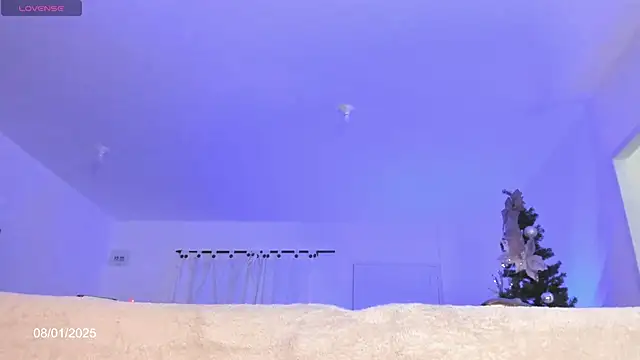 Angel camm online show from January 9, 2025, 3:04 am