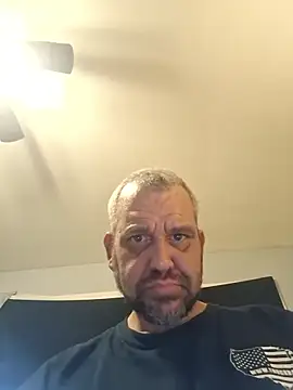 Snapshot of silkstroker6981 chatting on January 7, 2026, 2:49 am silkstroker6981 online show from January 7, 2026, 2:49 am