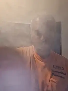 silkstroker6981 online show from April 16, 2026, 12:00 am