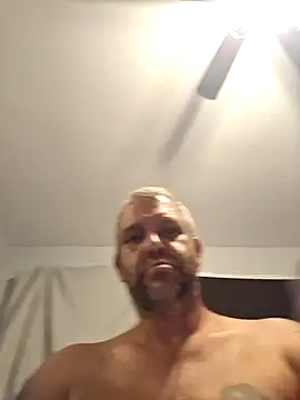 Snapshot of silkstroker6981 chatting on September 20, 2025, 12:59 am silkstroker6981 online show from September 20, 2025, 12:59 am