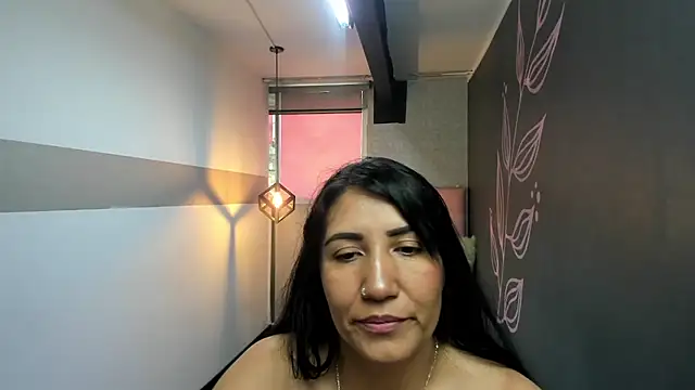 Snapshot of GiaFox_ chatting on March 17, 2025, 12:25 pm GiaFox online show from March 17, 2025, 12:25 pm