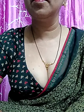 Rosy-B online show from March 1, 2025, 5:27 pm