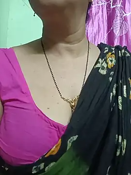 Rosy-B online show from May 28, 2026, 5:30 pm