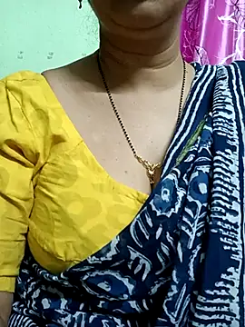 Rosy-B online show from March 21, 2025, 7:24 pm