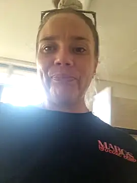 Off the Lesh online show from December 17, 2025, 7:30 pm