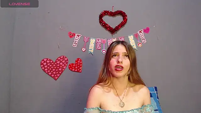 blue violette  online show from February 24, 2025, 4:26 pm