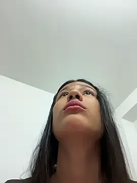 Valentinabaker online show from January 10, 2026, 4:24 pm