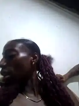 Snapshot of spicycouplex chatting on December 20, 2025, 2:25 am spicycouplex online show from December 20, 2025, 2:25 am