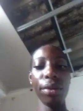 Snapshot of spicycouplex chatting on December 21, 2025, 9:37 pm spicycouplex online show from December 21, 2025, 9:37 pm