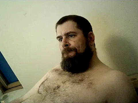 machobear87 online show from May 4, 2026, 7:06 pm