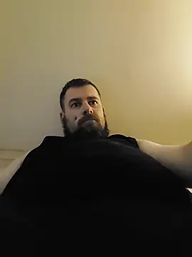 Snapshot of machobear87 chatting on February 16, 2026, 9:24 pm machobear87 online show from February 16, 2026, 9:24 pm