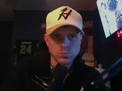 traejddd online show from May 12, 2026, 3:25 am