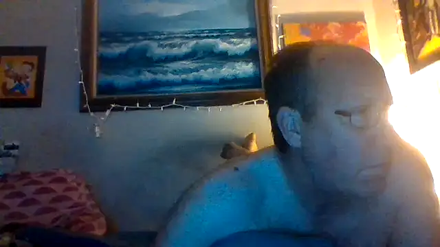 Snapshot of hornyrich69 chatting on February 7, 2026, 5:04 am hornyrich69 online show from February 7, 2026, 5:04 am