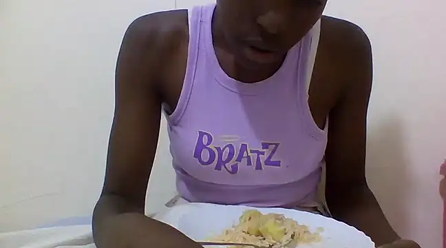 Snapshot of Ebony_maffin chatting on March 19, 2025, 12:23 pm Ebony maffin online show from March 19, 2025, 12:23 pm