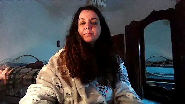 Snapshot of AliceBehind chatting on March 11, 2026, 10:42 am AliceBehind online show from March 11, 2026, 10:42 am