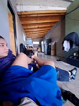 Michellluxo online show from September 29, 2025, 6:02 pm