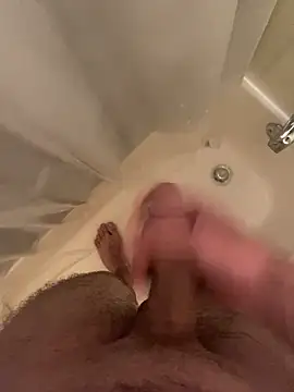 Snapshot of strokingBWC2 chatting on October 28, 2025, 10:52 pm strokingBWC2 online show from October 28, 2025, 10:52 pm