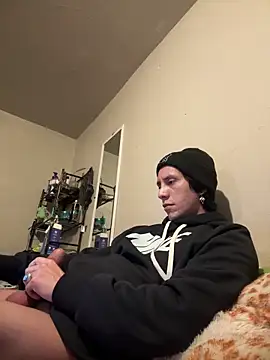 Snapshot of anevis91 chatting on March 15, 2025, 5:19 am anevis91 online show from March 15, 2025, 5:19 am