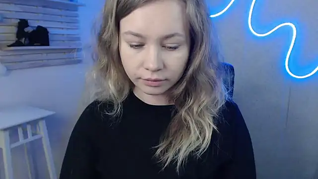 Snapshot of holly_xglam chatting on February 11, 2025, 4:33 am holly xglam online show from February 11, 2025, 4:33 am
