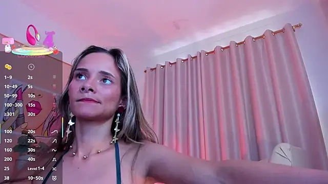 Snapshot of SkiinnyAna chatting on March 3, 2025, 7:39 pm SkiinnyAna online show from March 3, 2025, 7:39 pm