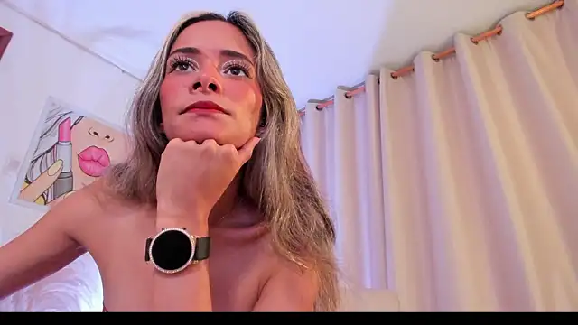 SkiinnyAna online show from March 1, 2026, 7:36 pm