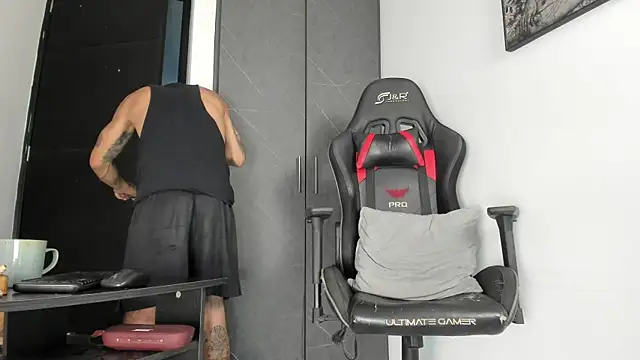 Snapshot of sergiio_mesa27 chatting on January 11, 2026, 3:08 pm sergiio mesa27 online show from January 11, 2026, 3:08 pm