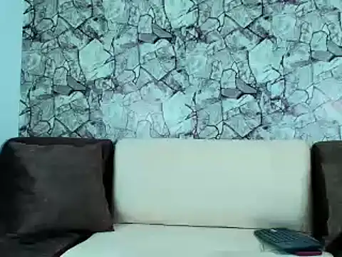 Snapshot of silvano_torres chatting on December 24, 2024, 5:23 pm silvano torres online show from December 24, 2024, 5:23 pm