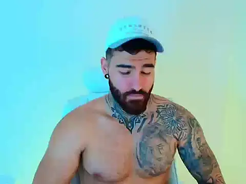 Snapshot of silvano_torres chatting on January 7, 2026, 3:28 pm silvano torres online show from January 7, 2026, 3:28 pm