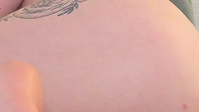 miel gomez online show from September 19, 2025, 9:46 am