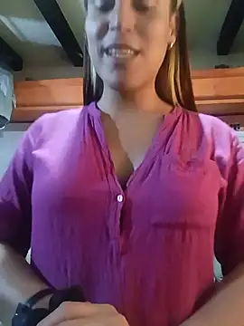 thirstymoonxx online show from July 12, 2026, 7:47 pm