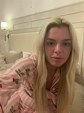 IrishTeenBarbie69 online show from May 23, 2026, 9:47 pm