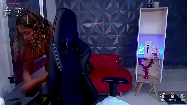 Cristal War online show from February 3, 2026, 10:48 pm