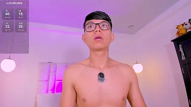 CodyTwink online show from May 7, 2026, 12:30 pm