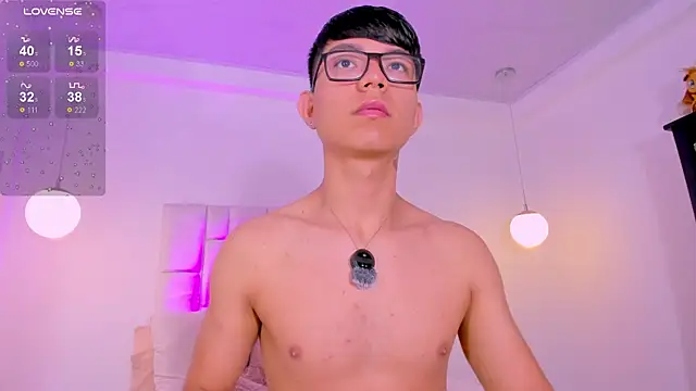 CodyTwink online show from May 20, 2026, 2:36 pm