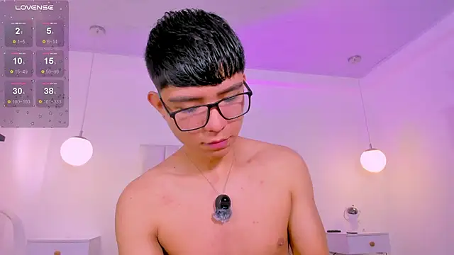 CodyTwink online show from July 4, 2026, 2:54 pm