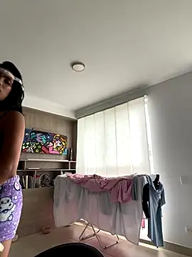 Snapshot of DeuxGold chatting on October 27, 2025, 5:25 pm DeuxGold online show from October 27, 2025, 5:25 pm