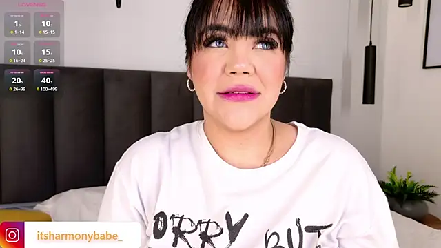 Harmonybabe  online show from September 28, 2025, 12:12 pm