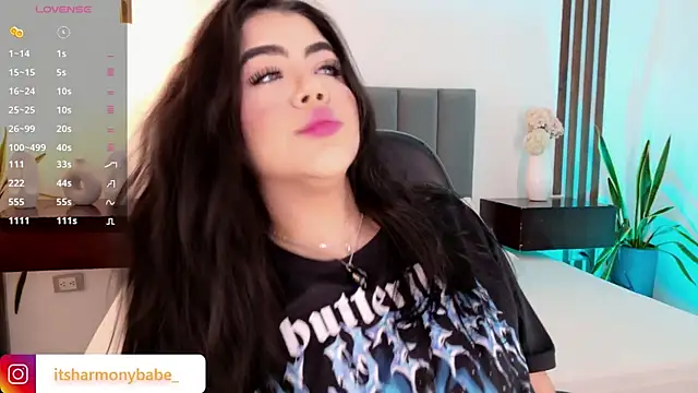Harmonybabe  online show from May 23, 2026, 8:52 pm