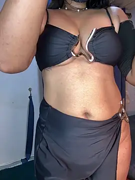 Cinderella-98 online show from November 3, 2025, 1:15 pm