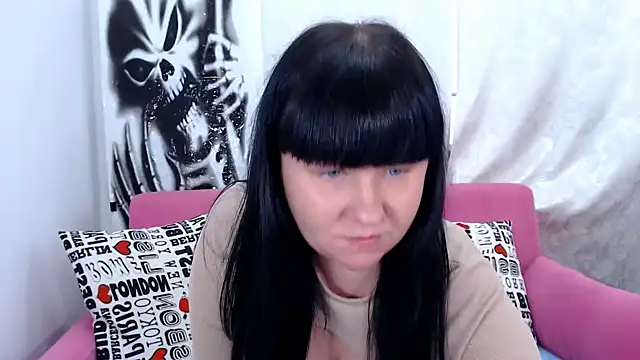 Sexy MALIKKA online show from November 27, 2025, 4:35 am