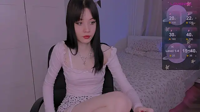 Snapshot of CoddleWeeper_ chatting on March 5, 2025, 8:43 am CoddleWeeper online show from March 5, 2025, 8:43 am