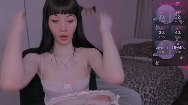 Snapshot of CoddleWeeper_ chatting on March 17, 2025, 8:07 am CoddleWeeper online show from March 17, 2025, 8:07 am