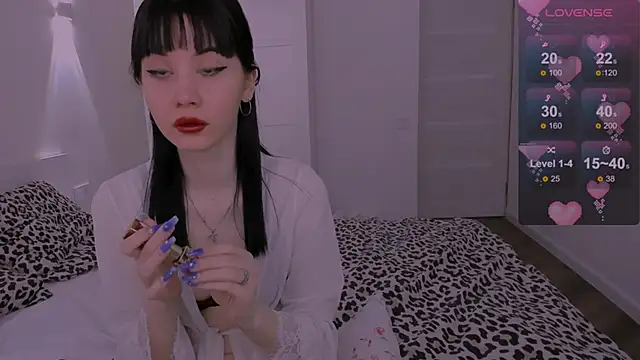 Snapshot of CoddleWeeper_ chatting on February 11, 2025, 6:08 am CoddleWeeper online show from February 11, 2025, 6:08 am