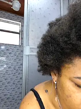 Selket11 online show from March 12, 2025, 1:40 pm