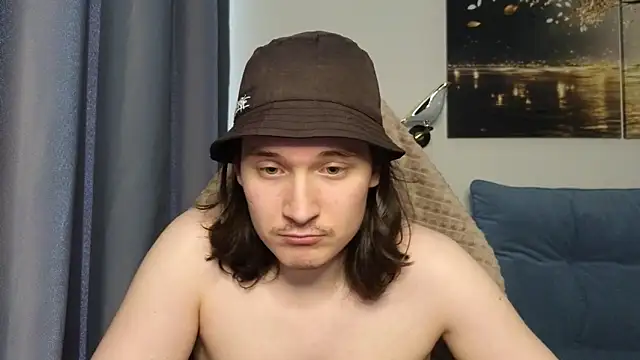 MoreRealAlex online show from May 6, 2026, 1:48 pm