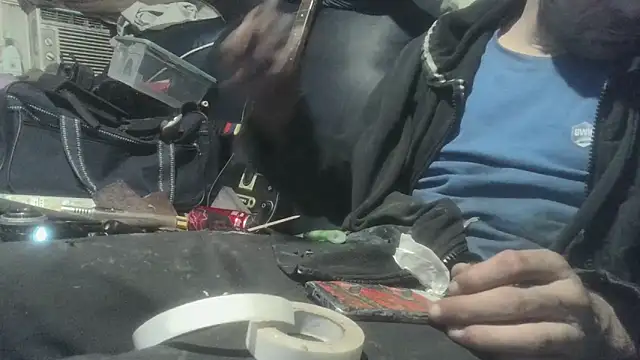 robeaulieu02 online show from October 7, 2025, 7:31 am