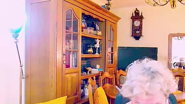 Snapshot of GattonaBiondona chatting on May 26, 2026, 7:50 am GattonaBiondona online show from May 26, 2026, 7:50 am